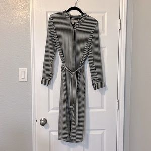 MK buttoned down dress